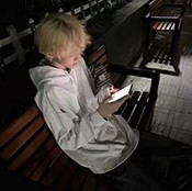 17c.一起草APP应用